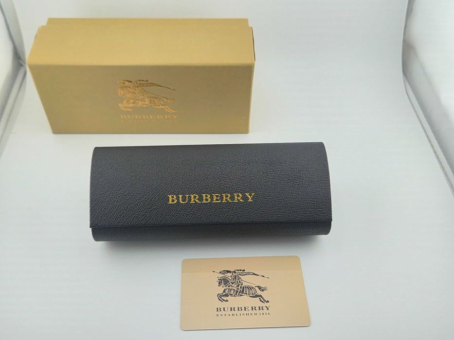 Ochelari de soare originali Burberry BE2244