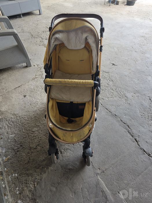 Продаётся детская коляска + подарок