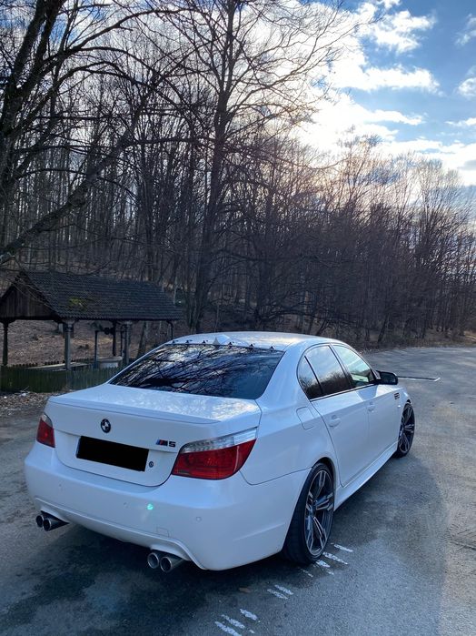 BMW SERIA 5 E60‼️M5 Look‼️