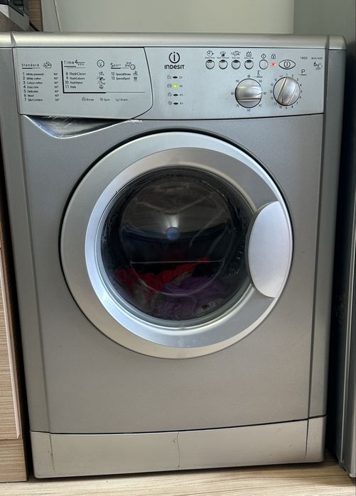 Пералня Indesit