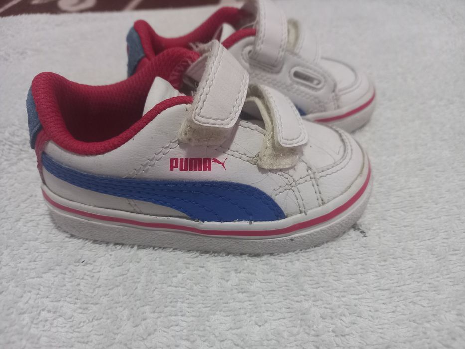 Adidasi puma 20 copii