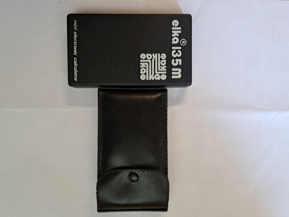 Продавам ретро електронен калкулатор  "Elka 135 m".