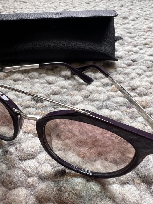 Нови очила Guess