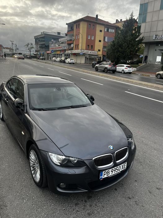 Bmw 330i кабрио.
