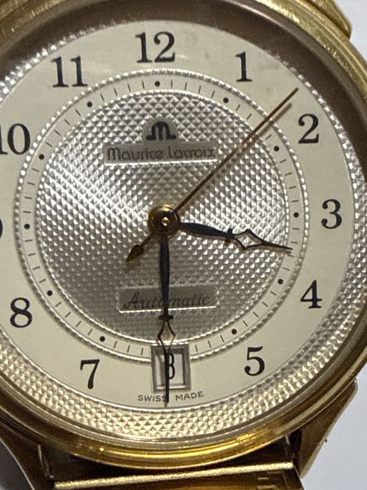 Maurice locroix suflat aur