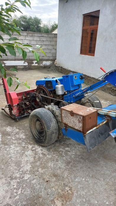 Mini traktor zubr 1100