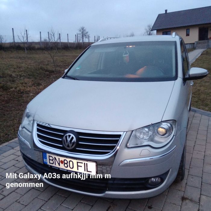 De vânzare Volkswagen Touran din 2010