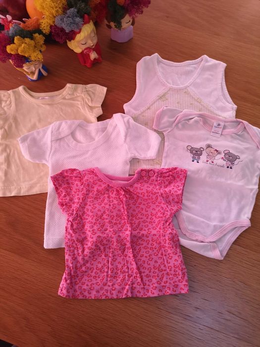 Доставка до СПИДИ АВТОМАТ 2,14€-ЛЕТЕН бебешки лот р-р 56-62/0-3 месеца