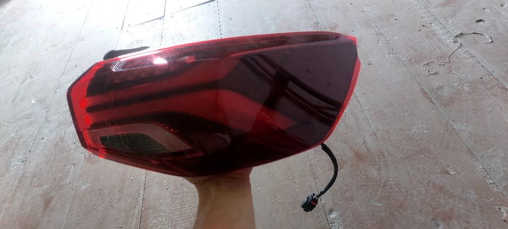 Onix primer zadni fari