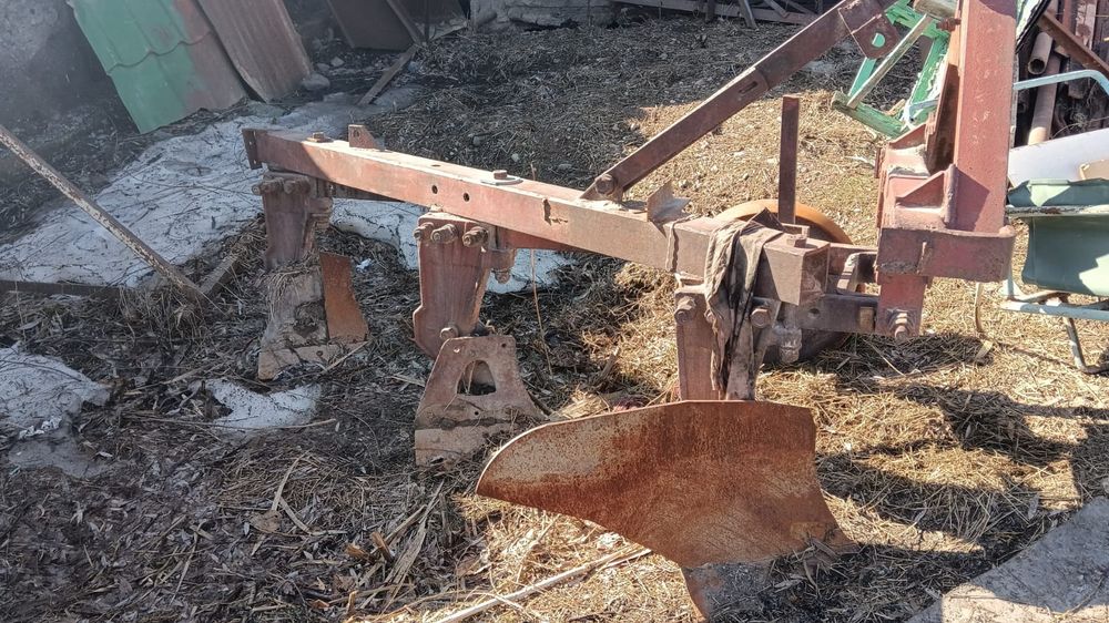 Трактор МТЗ 80 хорошиц трактор