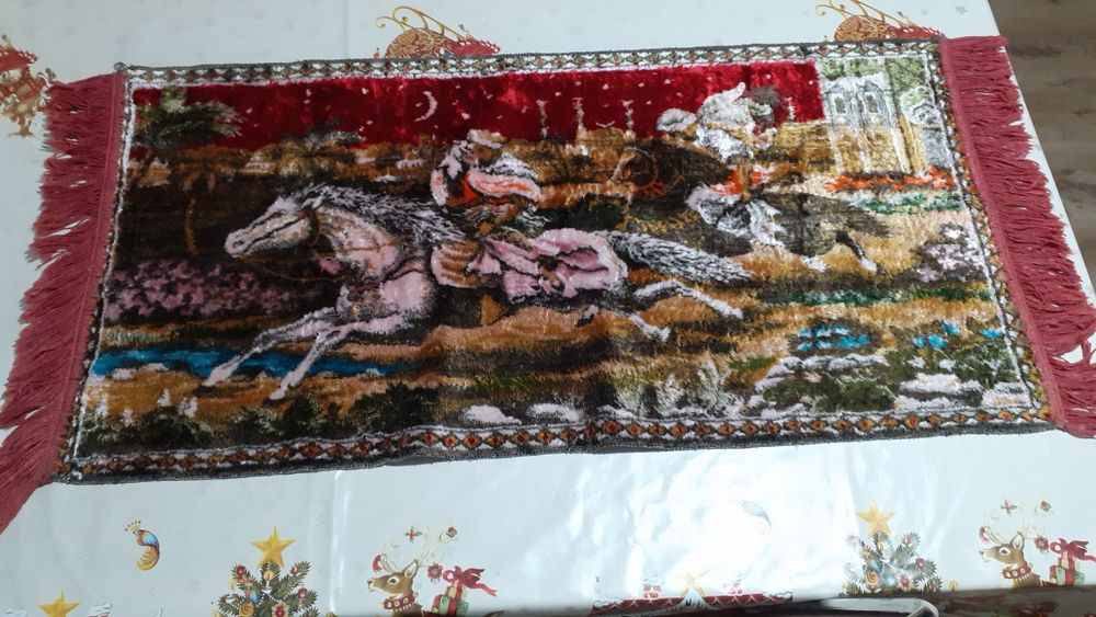 Carpetă cu răpirea din Saray,și altele
