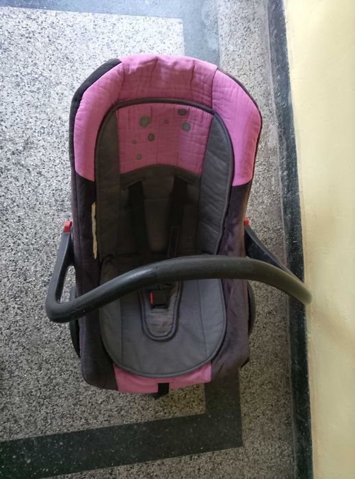 Детско столче/кошница от 0 до 13 кг.