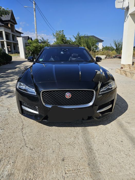 JAGUAR XF