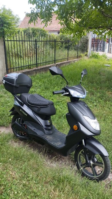 Scuter electric fara permis z tech zt 27