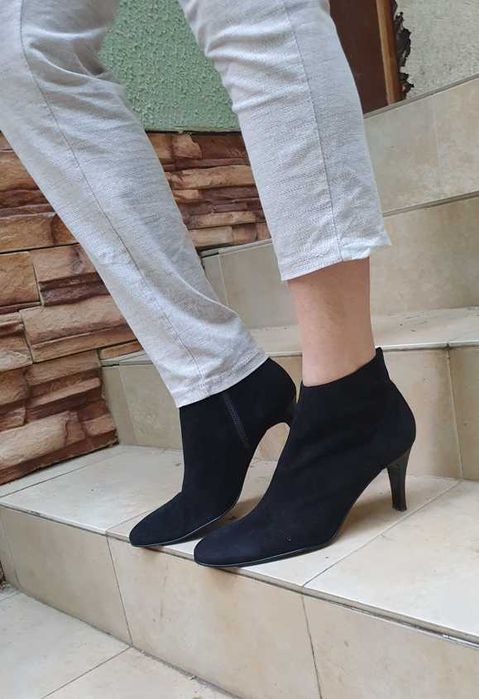 Боти - естествен велур - като нови