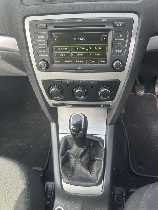 Шкода Октавия 1.6ТДИ Skoda Octavia 1.6tdi На Части