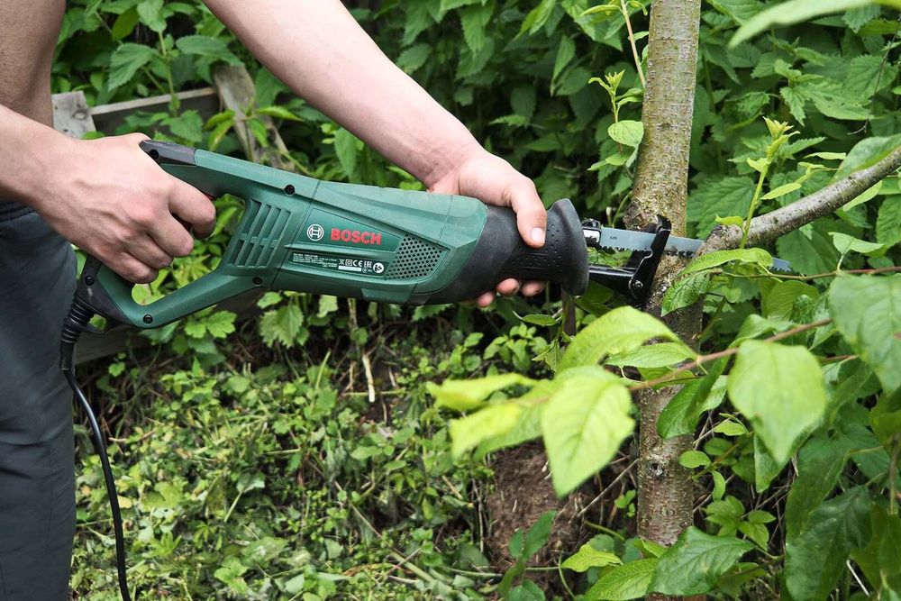 Сабельная пила Bosch PSA 700 E