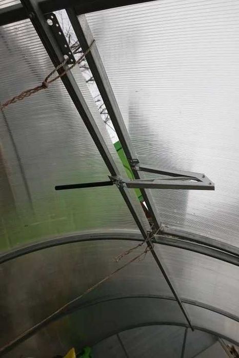 БЕЗ ТОК Автоматична Вентилация За Оранжерия Зеленчукопроизводство Агро