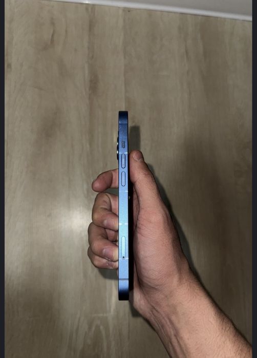 Айфон 13 128 гб срочно идеал