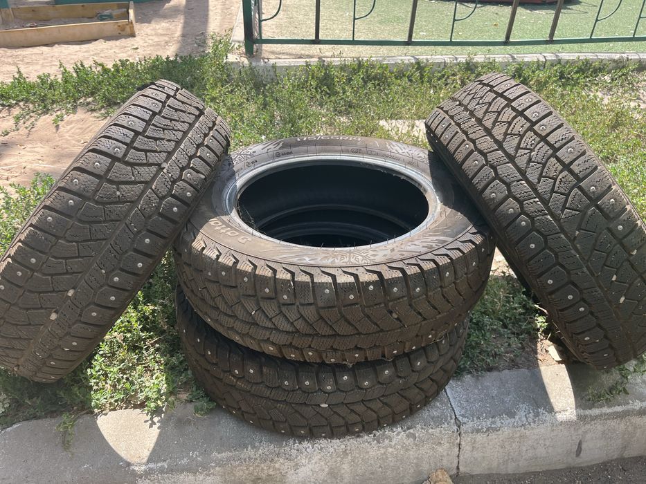 Продам зимние шины