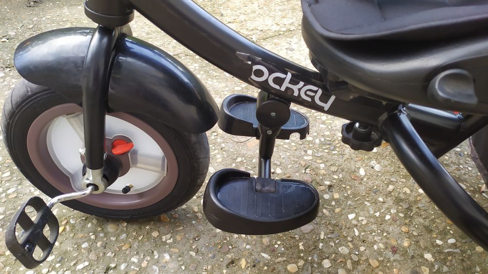 Детска триколка Byox Jockey в бежов цвят