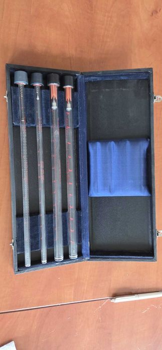 комплект аерометри в кутия