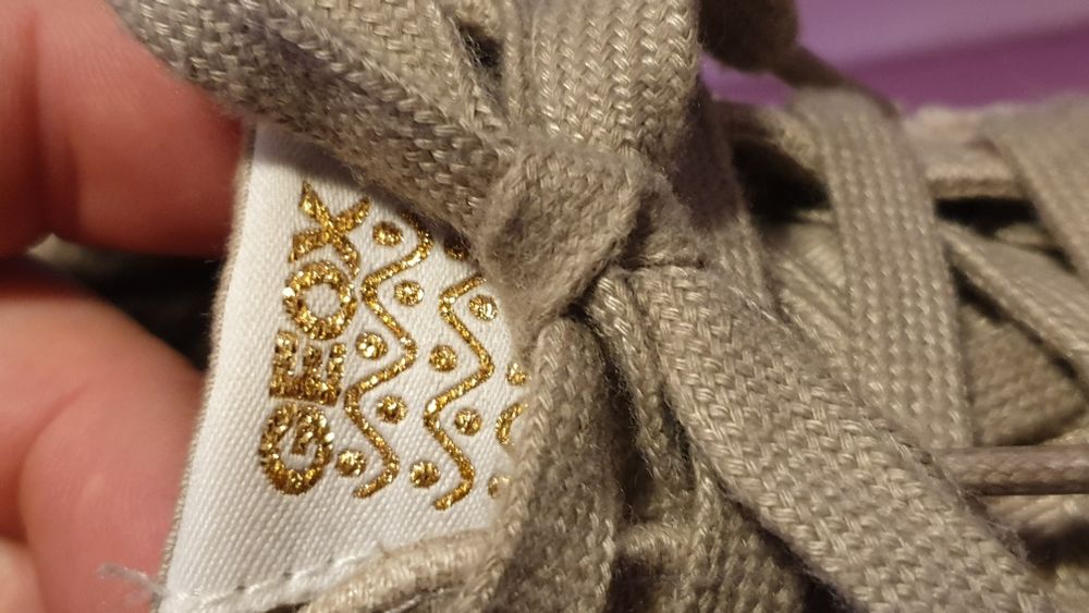 Adidasi GEOX nr.33 ( incaltaminte sport tenesi tenisi fete)