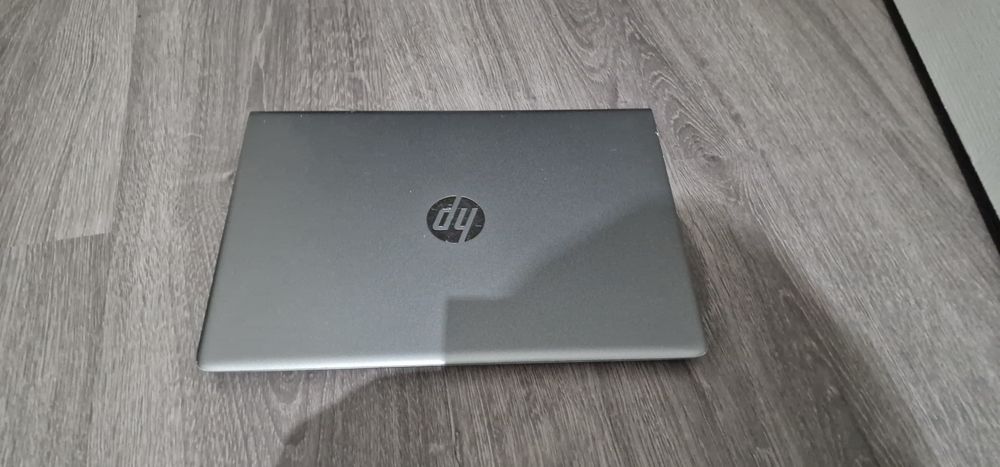 Laptop Hp Pavilion 14 i5 gen 8