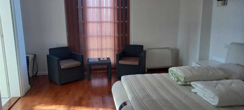 Дава се под наем Двустаен апартамент в Бургас, Възраждане - 68 кв.м за 204 € - Снимка #1