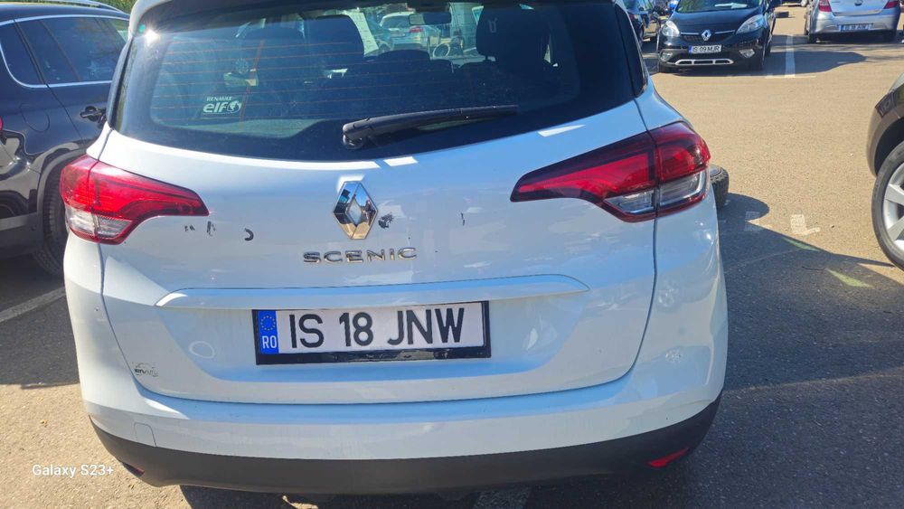 RENAULT Scenic 0 — imagine 3