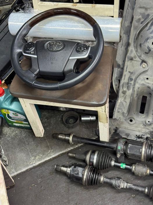 Авторазбор Автозапчасти на Тойота Лексус запчасть