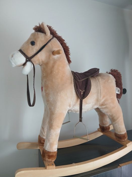 Детско конче люлка