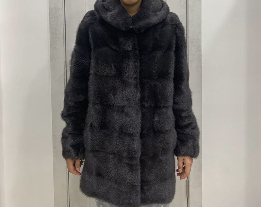 Продам норковую шубу