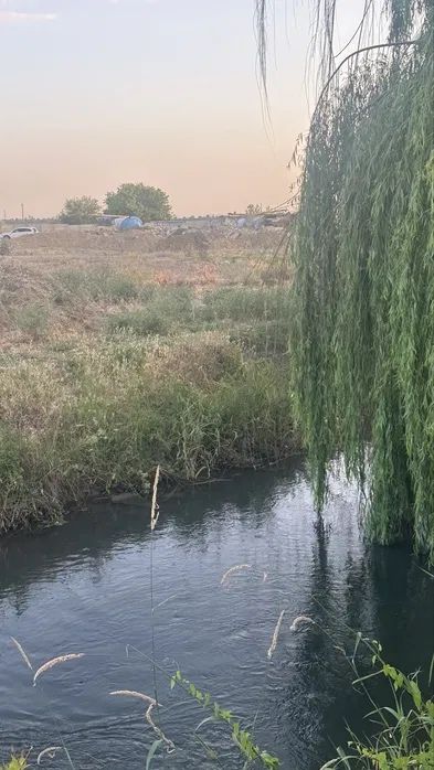 СРОЧНО ПРОДАЕТСЯ земельный участок (под котедж / бизнес)