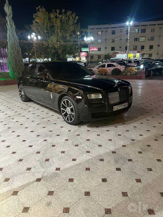 Rolls-Royce Ghost 2010