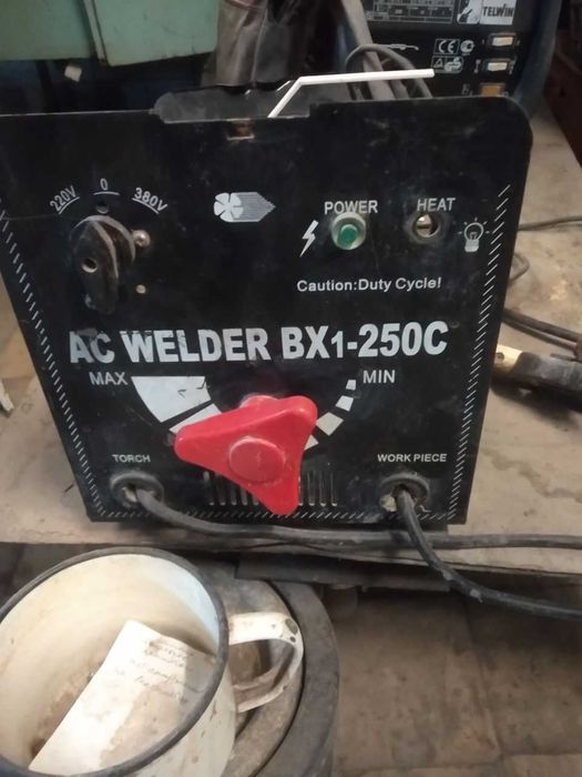 Cварка, аппарат, агрегат надёжный, не прихотливый. Работает чётко.