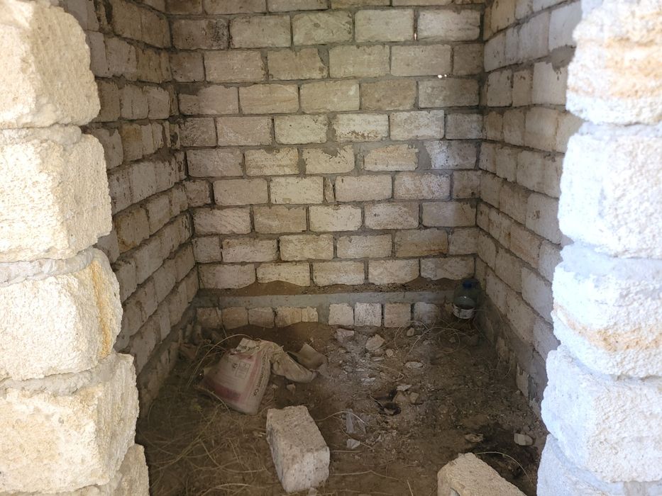 Здание сатылады баня-гараж