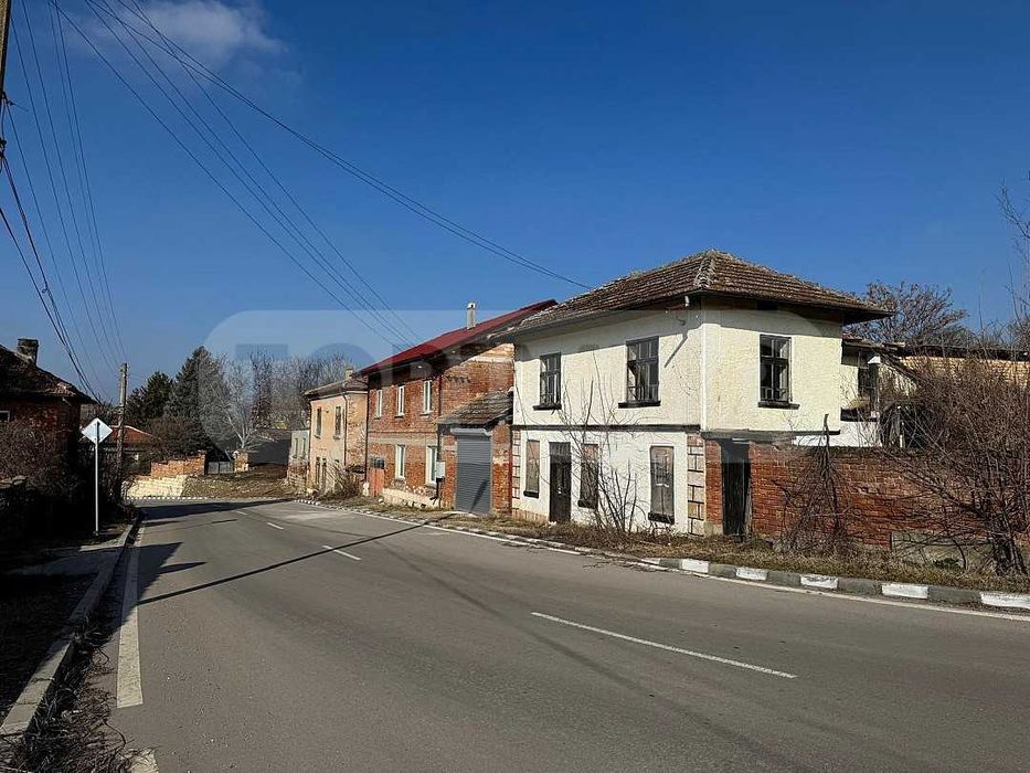 Продава се Къща в с. Юпер, Област Разград - 110 кв.м за 137 €/кв.м - Снимка #1