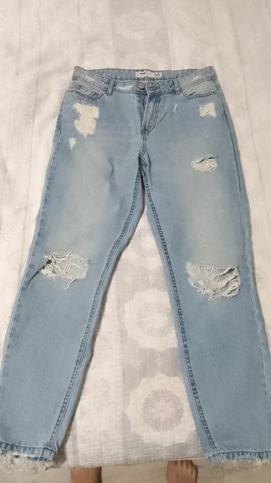 Продам джинсы в отличном состоянии