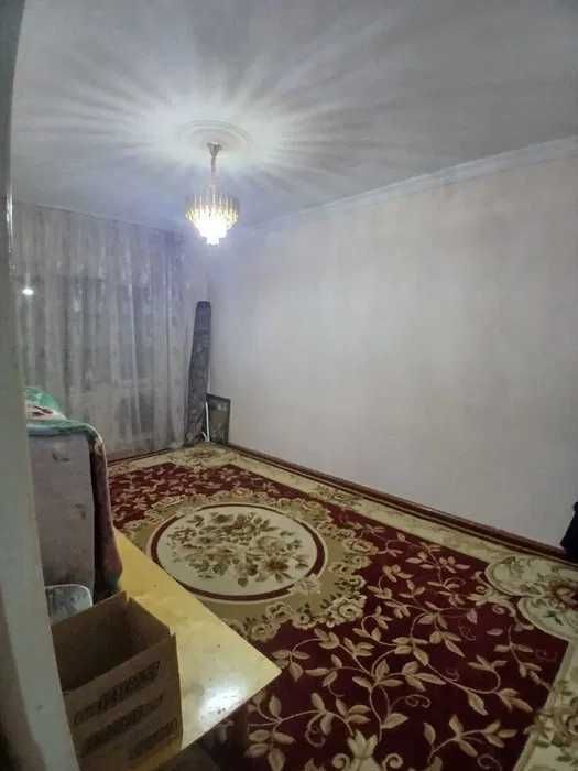 Продаю свою квартиру Юнусабад 15 кв 4/5/5