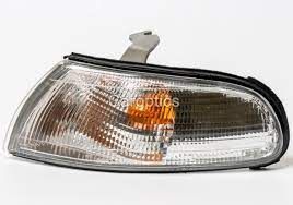 Поворотник фара бампер 626 (Cronos) 93-97/Мазда 626 (Кронос) 93-97