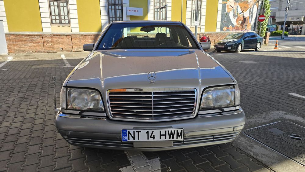 Mercedes-Benz W140
