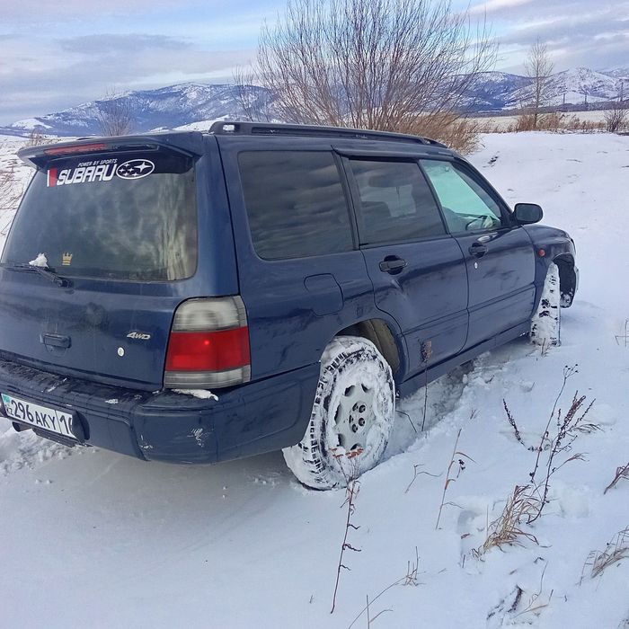 Продам Субару Форестер 97 года.