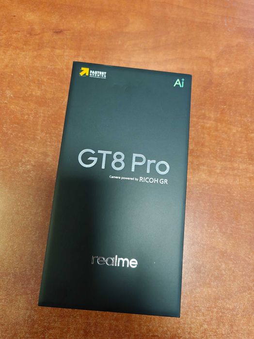Телефон Realme gt8pro