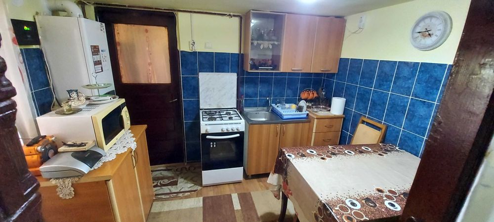 Casa de piatra 100mp, 3cam, ocazie pentru liniste