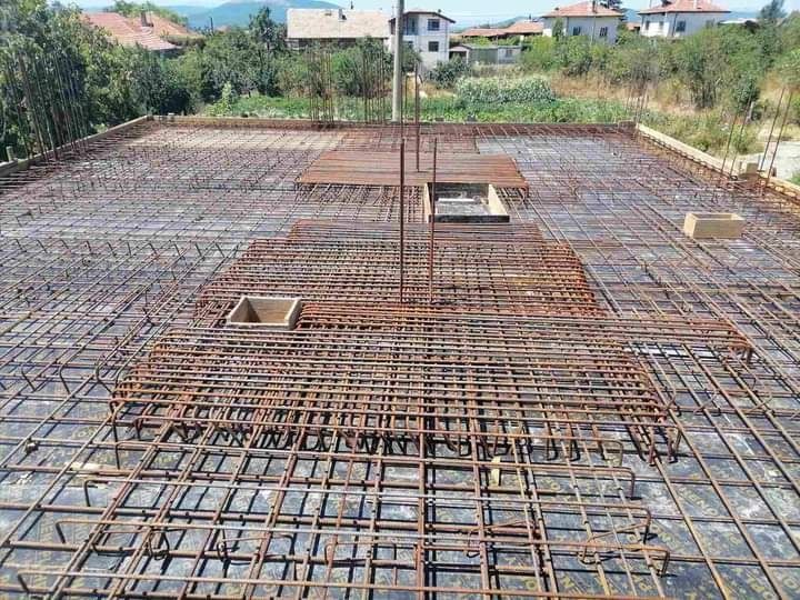 Изграждане на покриви и навес