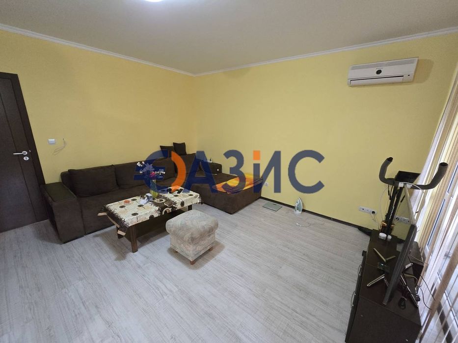 Продава се Едностаен апартамент в к.к. Слънчев бряг - 50 кв.м за 1100 €/кв.м - Снимка #1