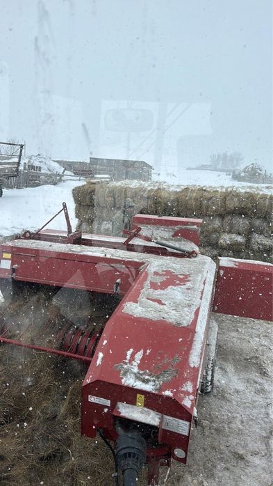 Пресс подборщик.