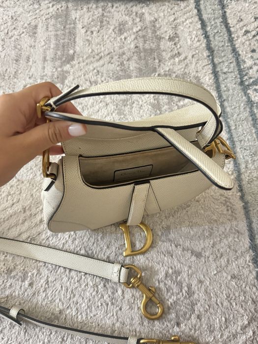 Christian Dior Saddle Bag модель в форме седла оригинал