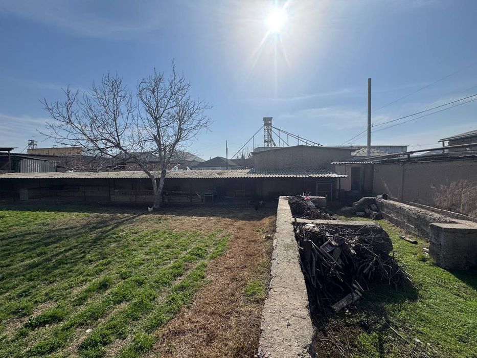 Нурафшон тойтепада тайор йер участка